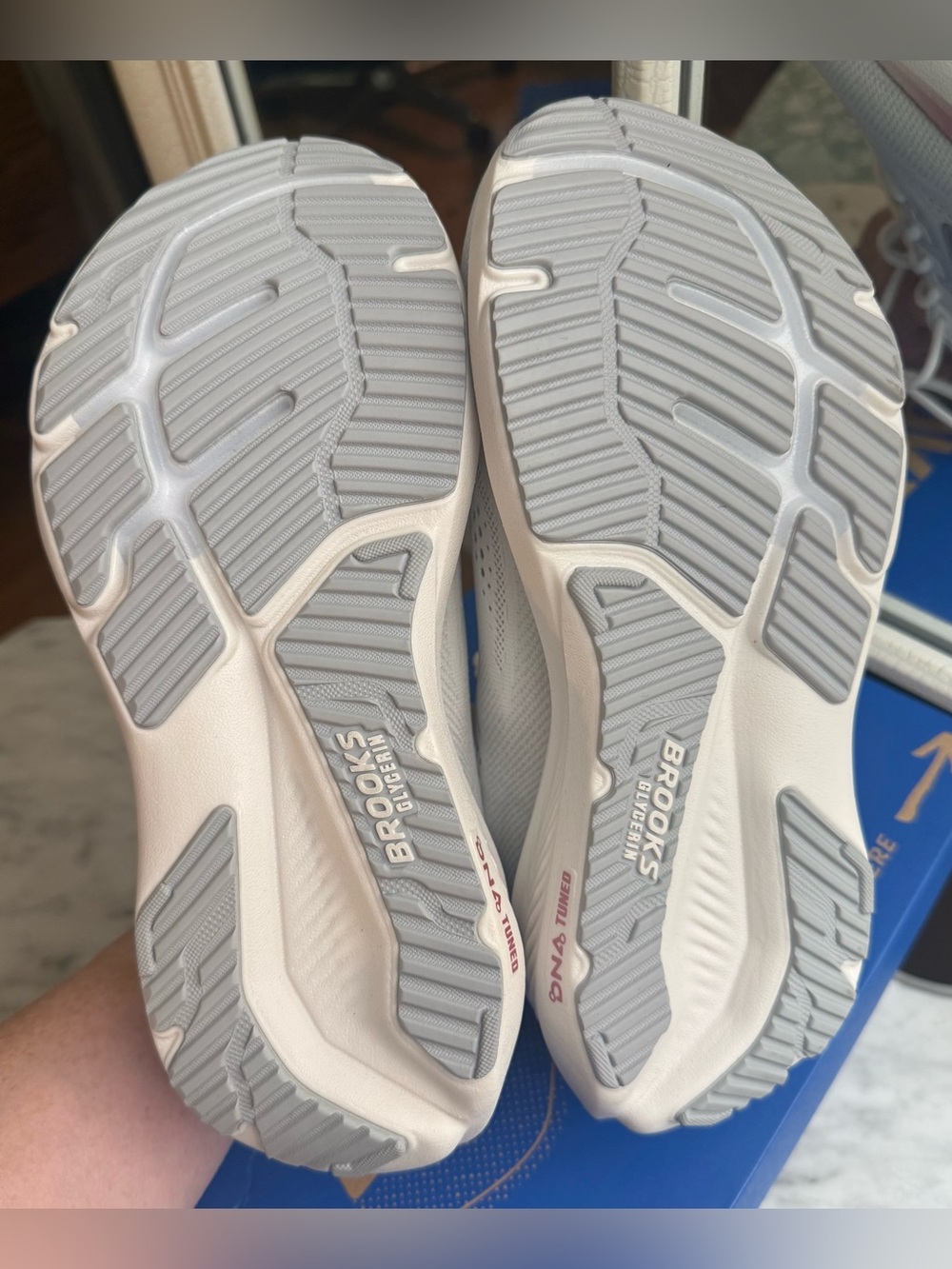 Brooks glycerin 23 running shoes size 8.5 white harbor mist metallic NIB - Picture 14 of 14